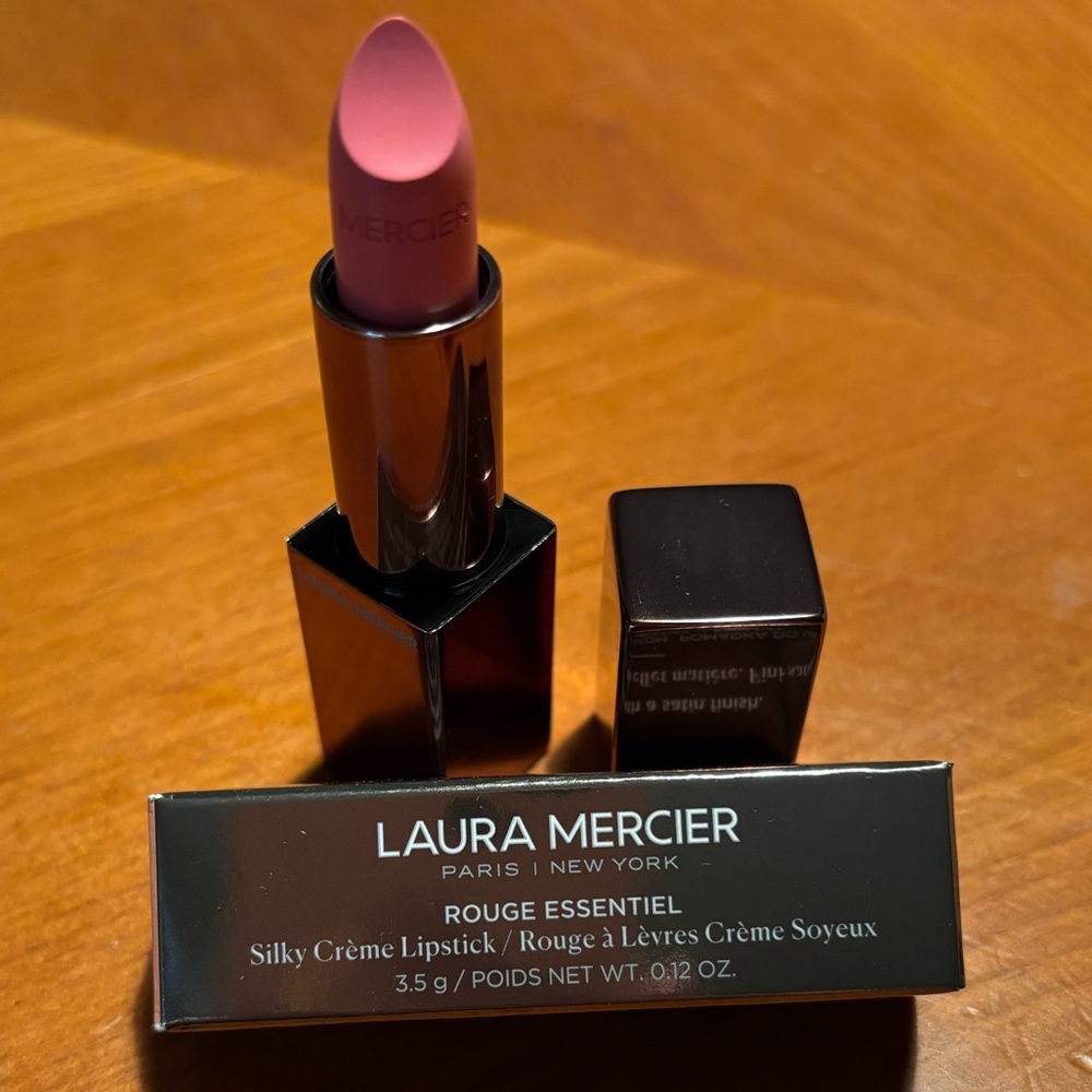 Laura Mercier Rouge Essentiel Silky Creme Lipstick - Picture 5 of 16